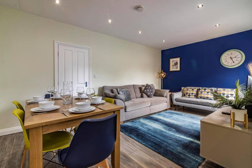 Dovecote House Beeston Private Parking 15Mins From Nottingham City Centre Close To Qmc Hospital Bagian luar foto