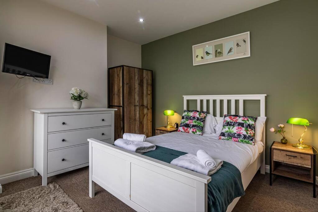 Dovecote House Beeston Private Parking 15Mins From Nottingham City Centre Close To Qmc Hospital Bagian luar foto