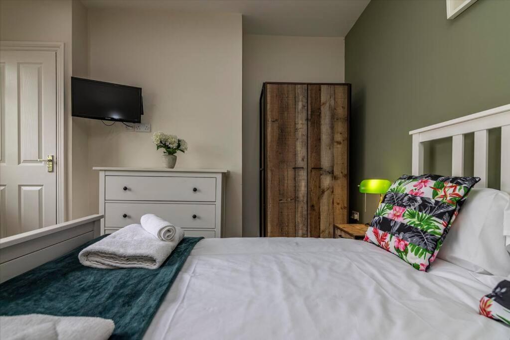 Dovecote House Beeston Private Parking 15Mins From Nottingham City Centre Close To Qmc Hospital Bagian luar foto