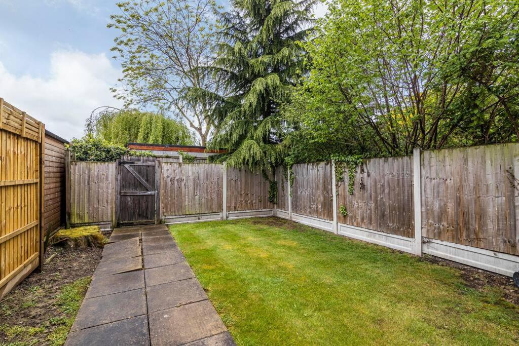 Dovecote House Beeston Private Parking 15Mins From Nottingham City Centre Close To Qmc Hospital Bagian luar foto