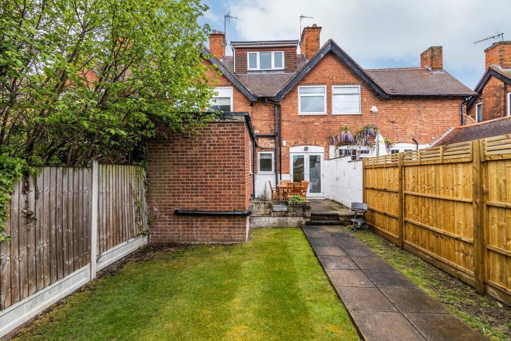 Dovecote House Beeston Private Parking 15Mins From Nottingham City Centre Close To Qmc Hospital Bagian luar foto